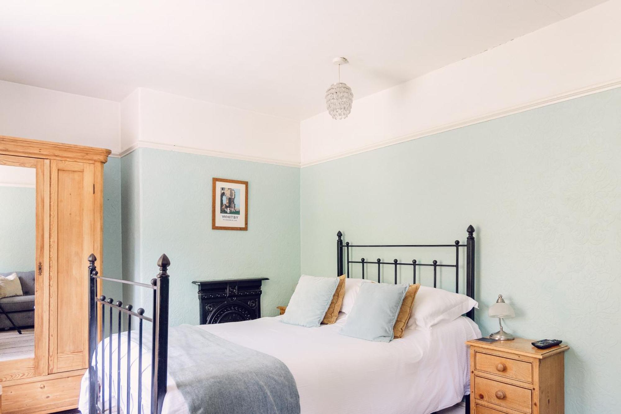 Broomfield House ウィットビー エクステリア 写真